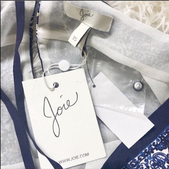 NEW JOIE Damesha Navy Blue White Paisley Silk Halter Tank Top Shirt Blouse XS - Picture 4 of 5